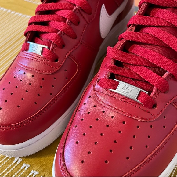 DEADSTOCK - Nike Air Force 1 SUPREME WORLD FAMOUS Red size men’s 10 US - Picture 10 of 16